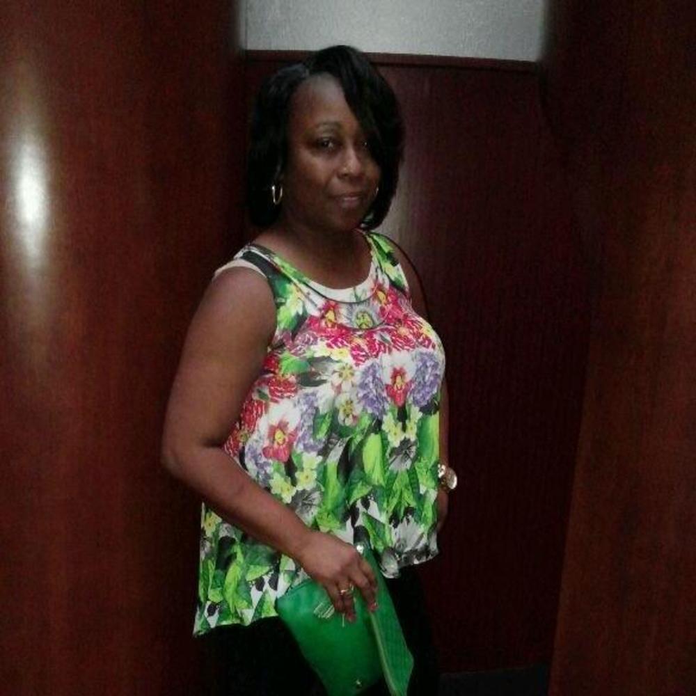 Meet your Posher, Yolanda